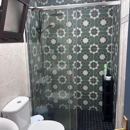 La Buganvilla House * 阿雷西费